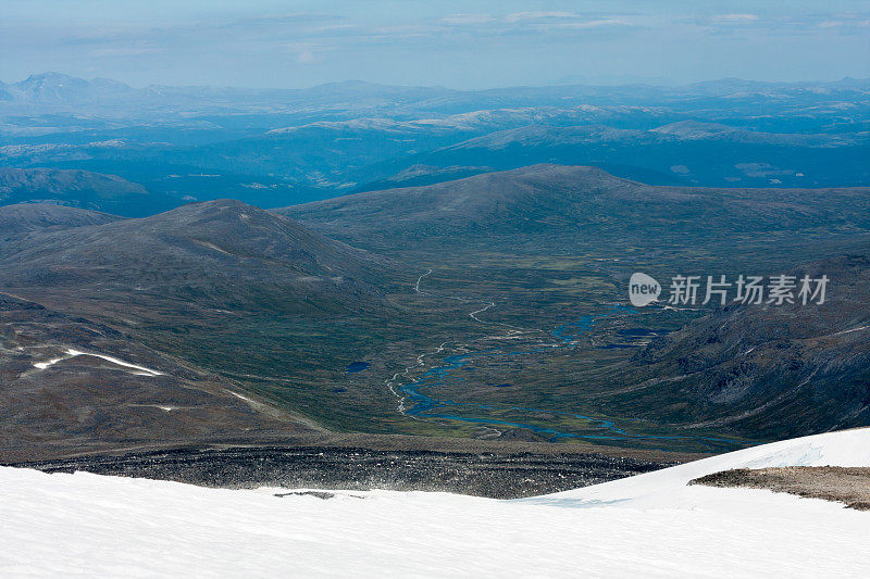 从格里特廷山(Jotunheimen Nation)山顶俯瞰